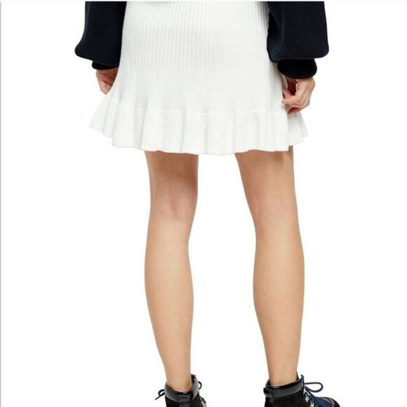 Free People Solid Gold Ribbed Ruffled Cream Cable Knit Sweater Skirt Size M - Picture 2 of 6